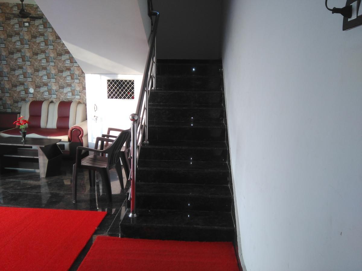 Hotel Sr Residency Rāmeswaram Екстериор снимка